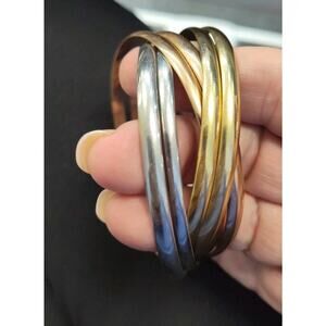 Tricolor Interlocking Rolling Bangle Bracelet With 6 Bangles Fits Up to 7.5"